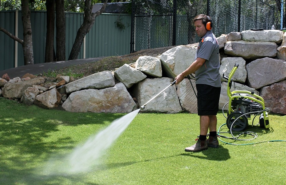 Gardening maintenance high pressure water clean